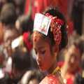 Nepal Patan ritueel meisjes (0700)
